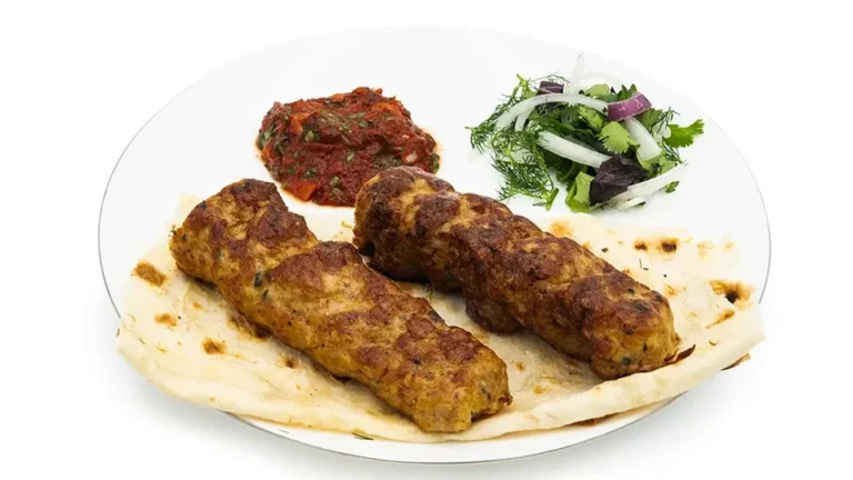 Chicken Lula Kebab skewer – 8 oz (High-Protein Choice)
